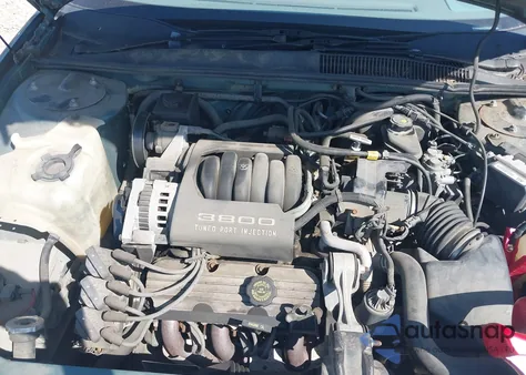 1994 Buick Regal Custom из США, поврежденный, VIN 2G4WB55L3R1488930